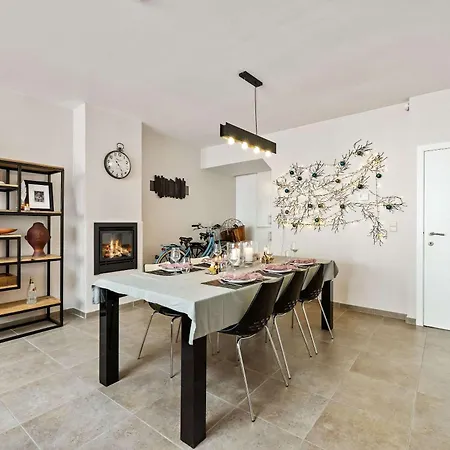 Huswell - Spacious House With 3 Terraces Nieuwpoort