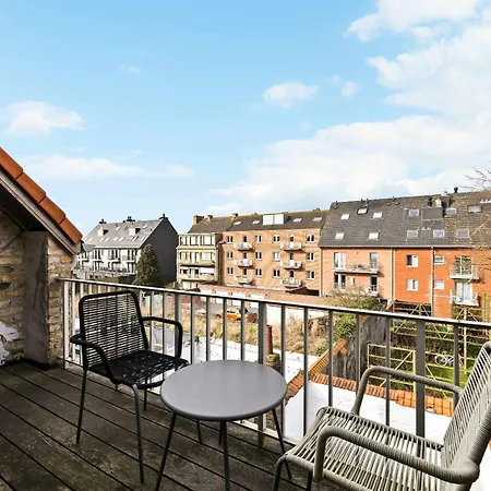 Huswell - Spacious House With 3 Terraces *