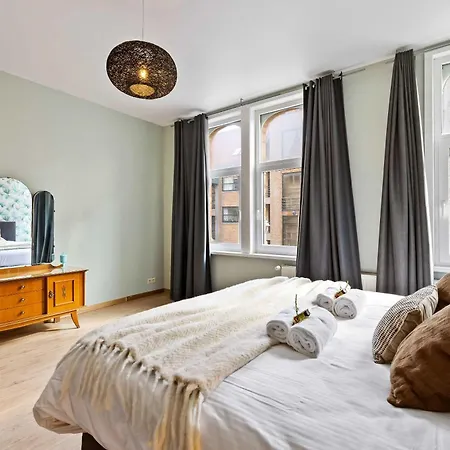 Huswell - Spacious House With 3 Terraces Сasa de vacaciones Nieuwpoort